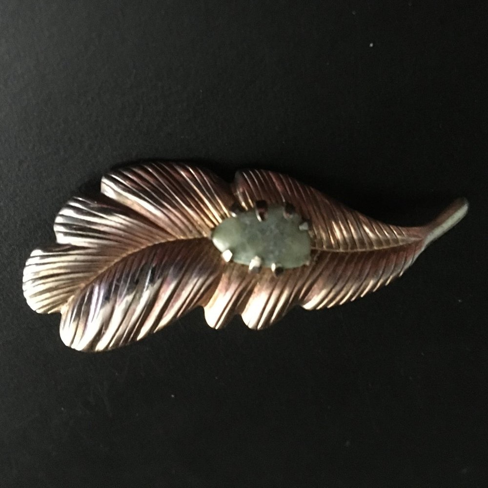 Vintage Leaf Pin with Light Green Stone
